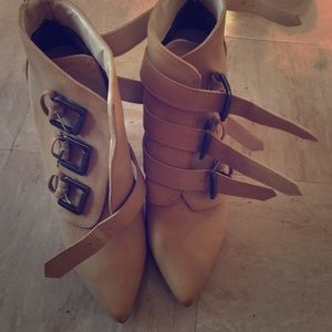 Michael Antonio Tan Leather Pumps